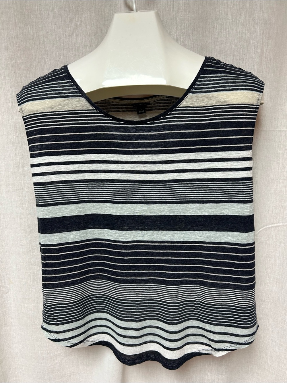 Ann Taylor lot 100% linen tan black top sleeveless small S
